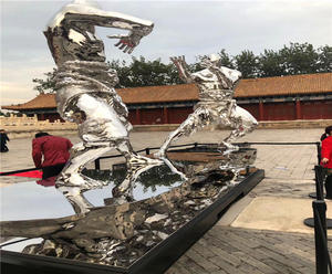 Customized Metal Man Sculpture manufacturers, factory and suppliers